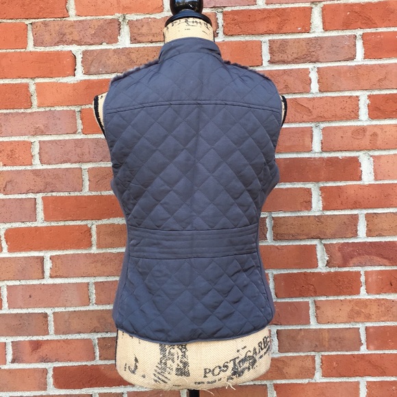 Vintage America Grey Zip Up Fur Vest Women’s Small - Picture 5 of 6